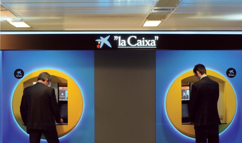 2014-septiembre-La Caixa-Banca-Privada-cajeros