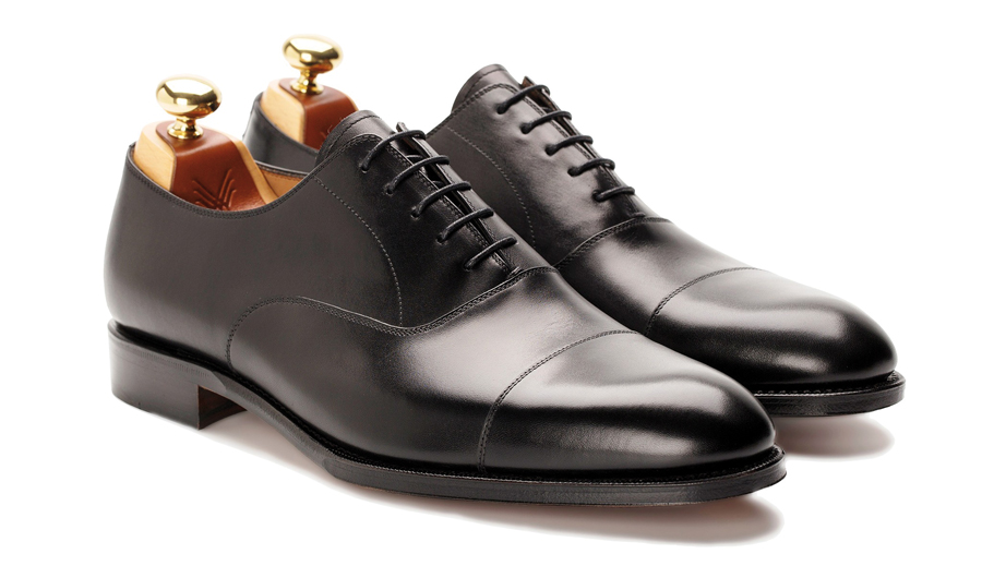 Oxford” o de hebilla, las perfectas en calzado de caballero si vestimos traje - Economia3