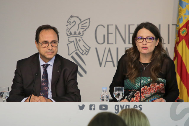 Vicent Soler y Mónica Oltra en la presentación de los Presupuestos 2018